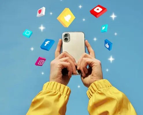 RESEAUX SOCIAUX COUVERTURE