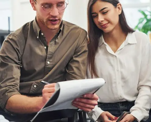 groupe d'etudiant en bachelor rh