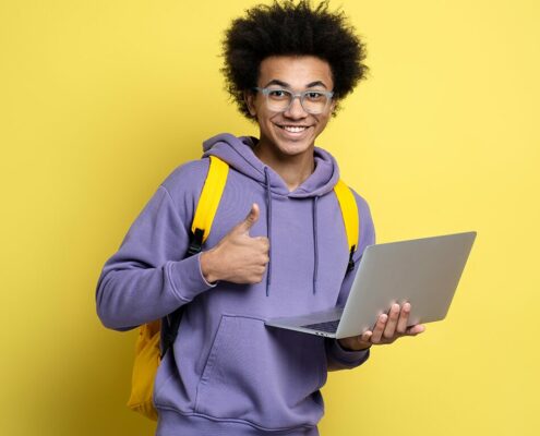 etudiant faisant sa rentrée en formation et alternance